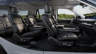2025 Lincoln Lincoln Navigator Internal Image 1
